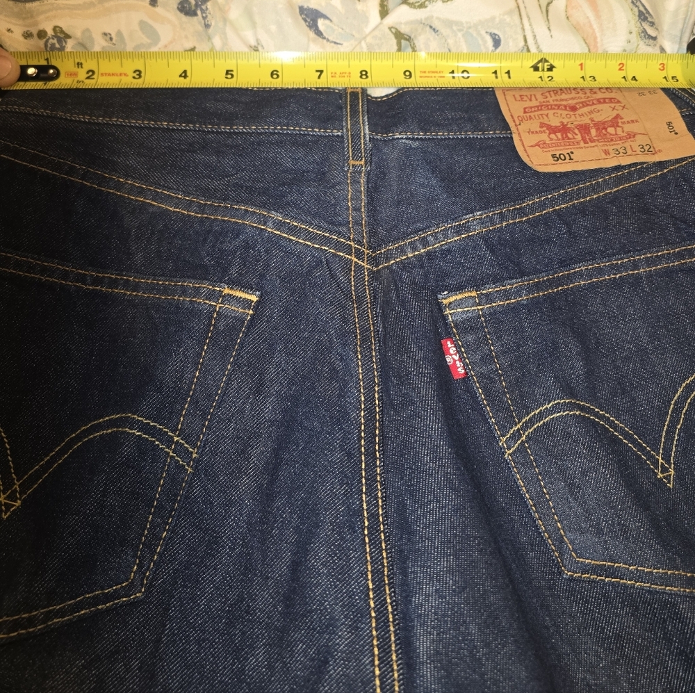 Levi's - Picture 8 of 8
